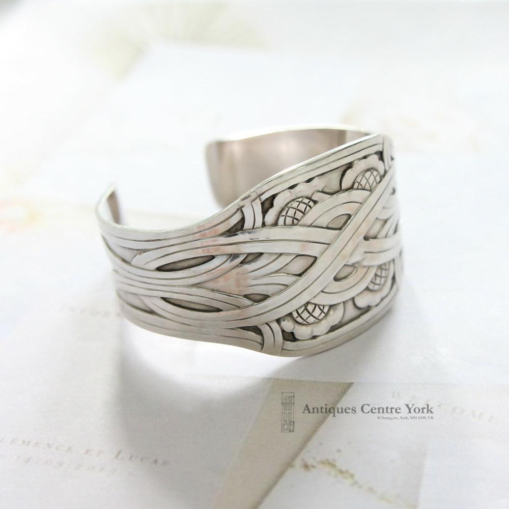ヴィンテージ！Silver Wavy Cuff ブレスレット Georg Jensen Silver Cuff Design No.55