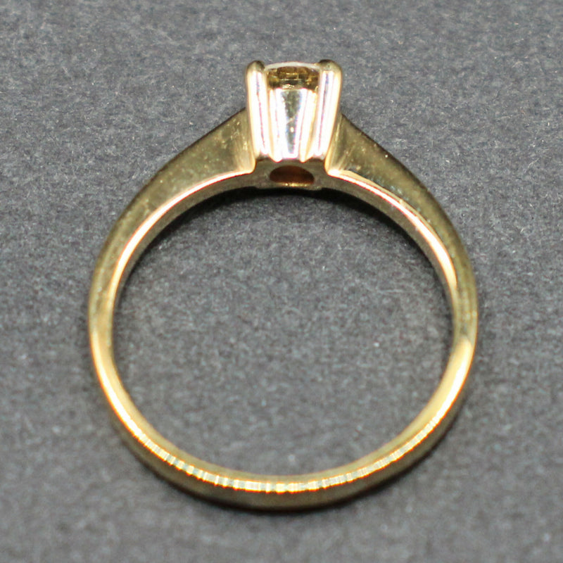 18ct gold c.40ct diamond solitaire ring