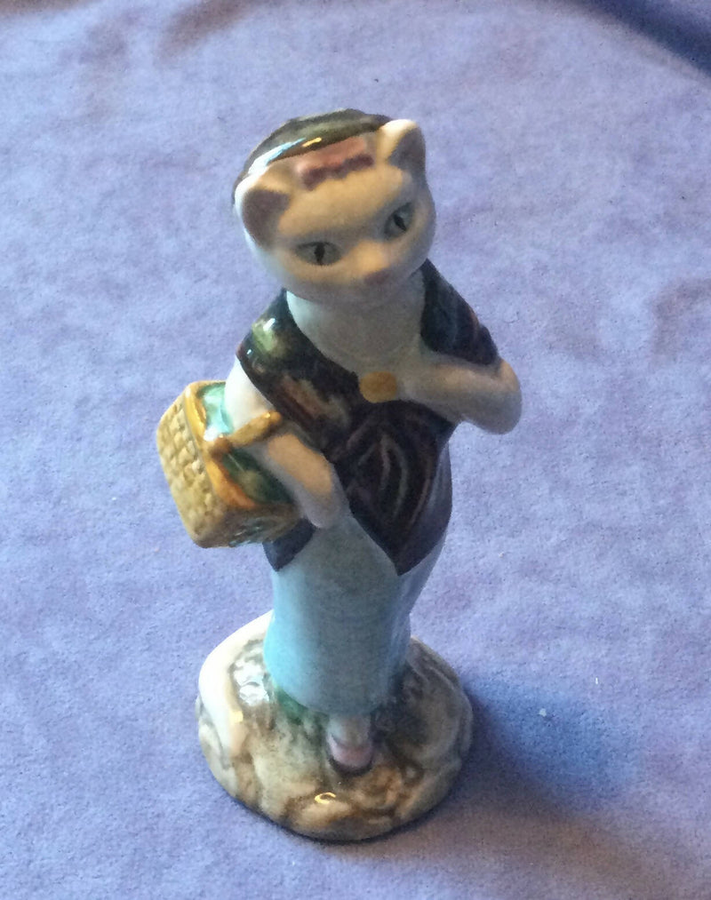 Beswick Susan figurine Beswick Beatrix Potter figurine Beswick Cat figurine