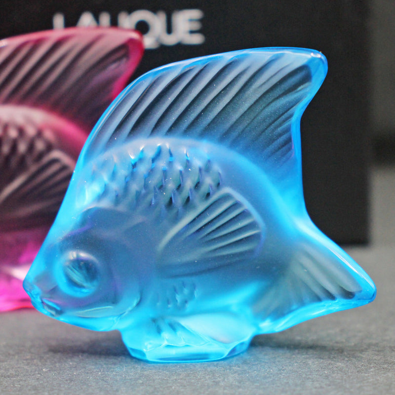 New Lalique: Light blue fish seal/sculpture