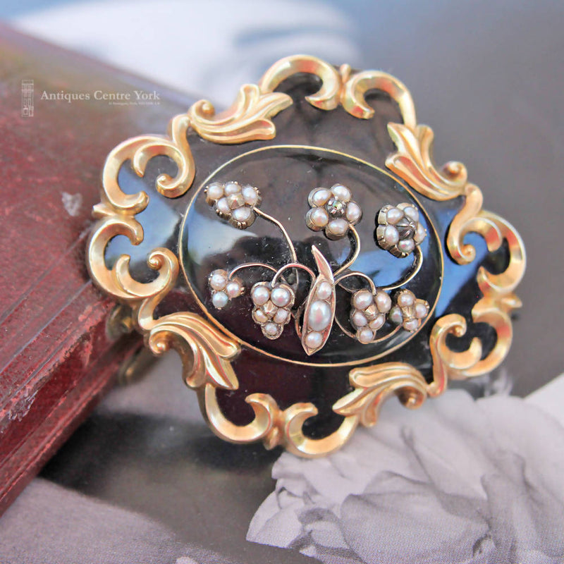 Early Victorian Gold, Enamel & Pearl Mourning Brooch