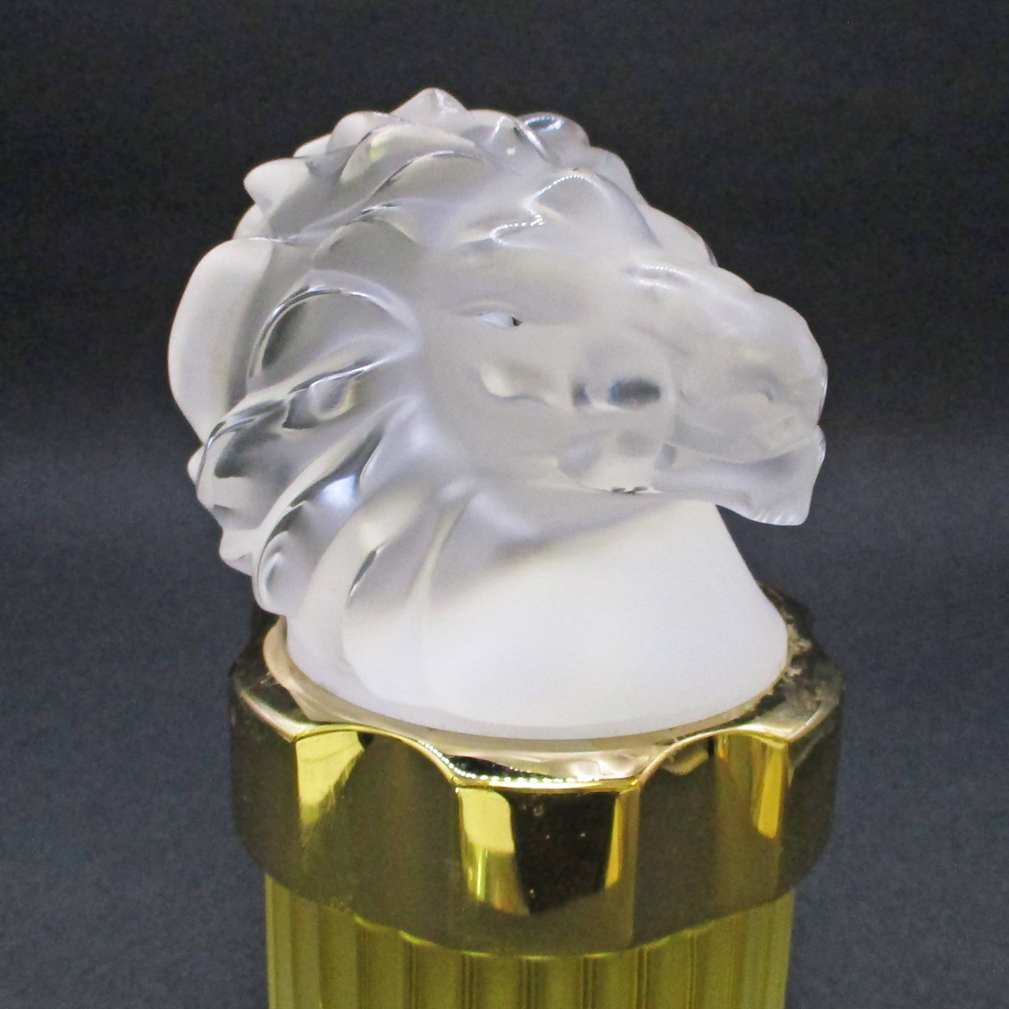 Lalique best sale lion perfume