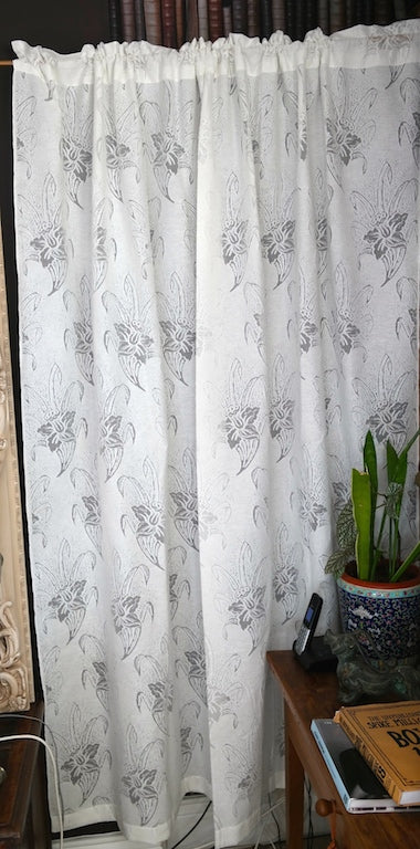 Dana - Antique Style Ivory Cotton madras Lace Curtain Panelling remnant 66"/36" to finish