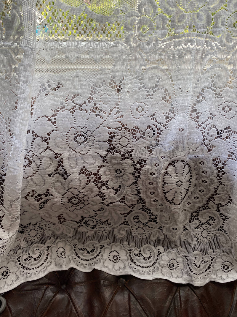 A Beautiful white Cotton Victorian era Period design lace Curtain Panel 68”/92”