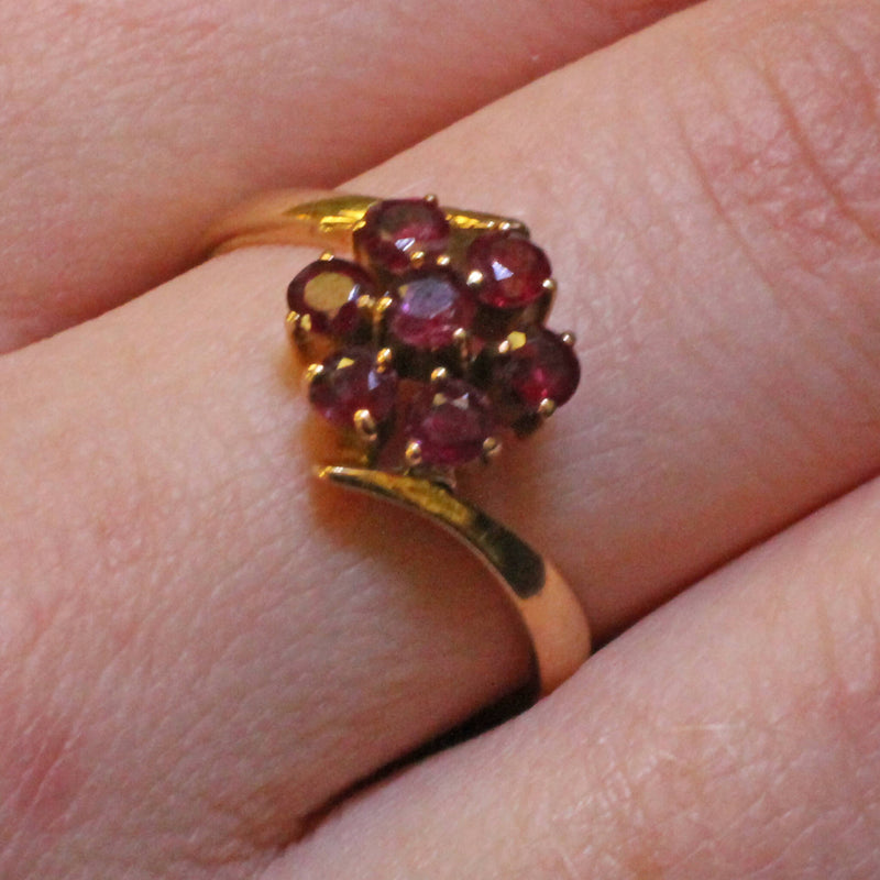 14ct gold ruby 2 tier flower head crossover ring