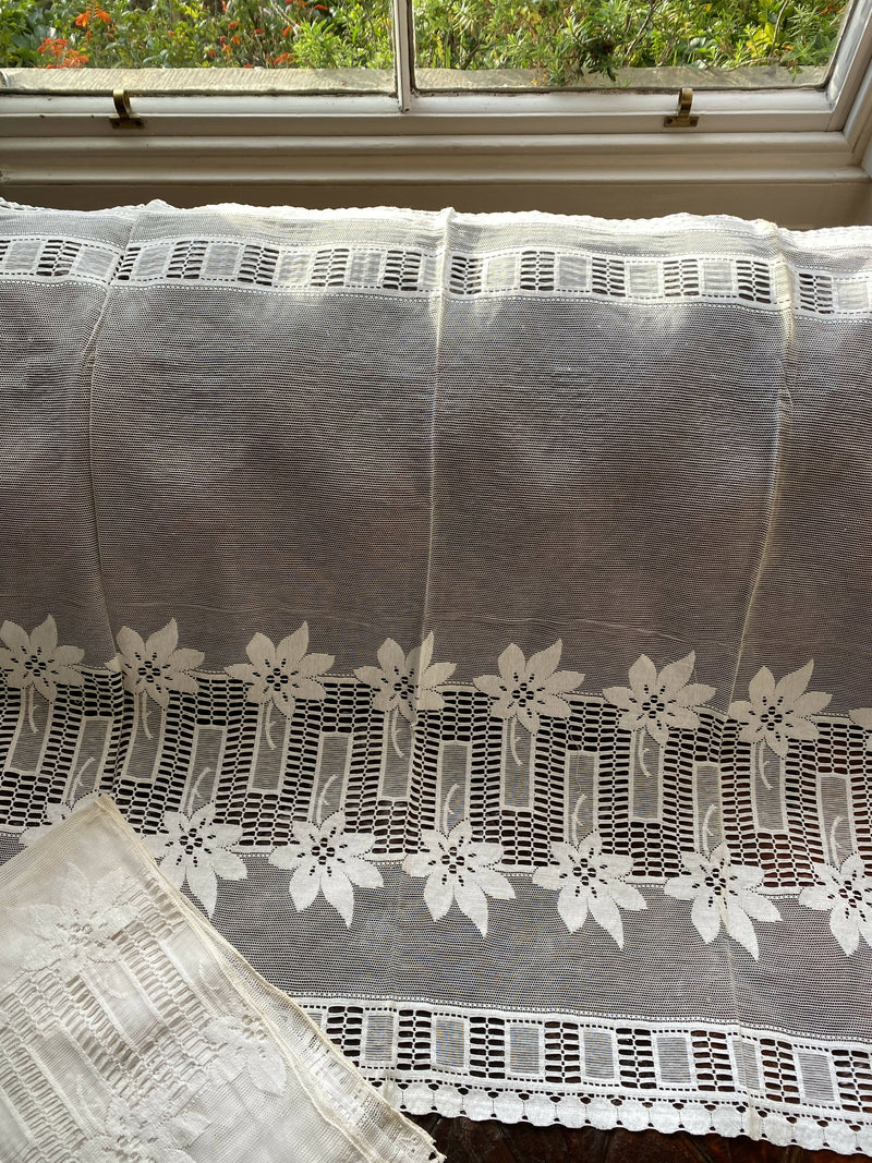 A Beautiful Period Arts and Crafts original White cotton lace curtain panel new old stock 46”/36”