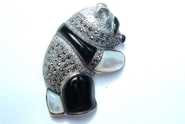 Panda brooch top