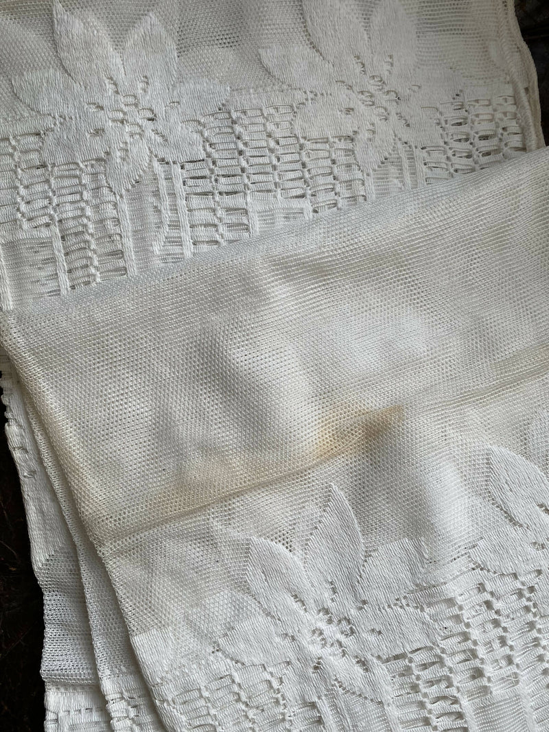 A Beautiful Period Arts and Crafts original White cotton lace curtain panel new old stock 46”/36”