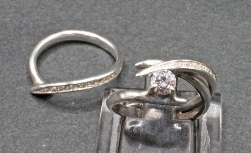 "Truly" engagement/wedding rings set