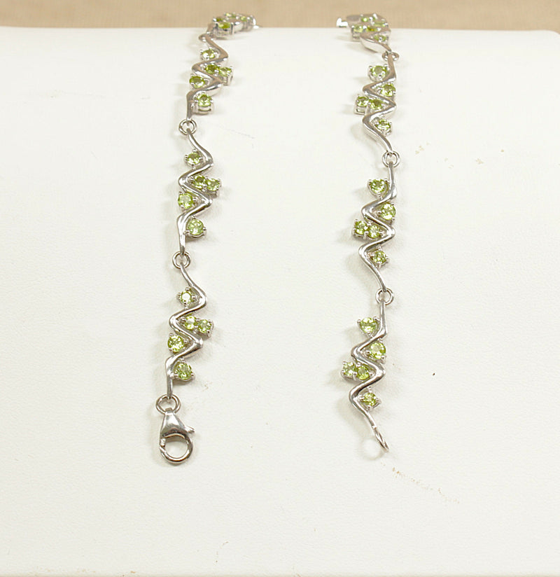 Silver & Peridot Fancy Link Necklace