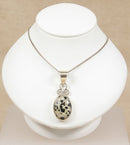 Pretty Vintage Sterling Silver Leopard Spotted Jasper Pendant & Chain