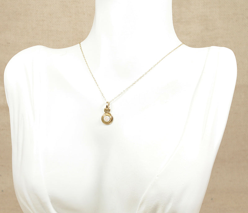 9ct Gold & Fire Opal Pendant