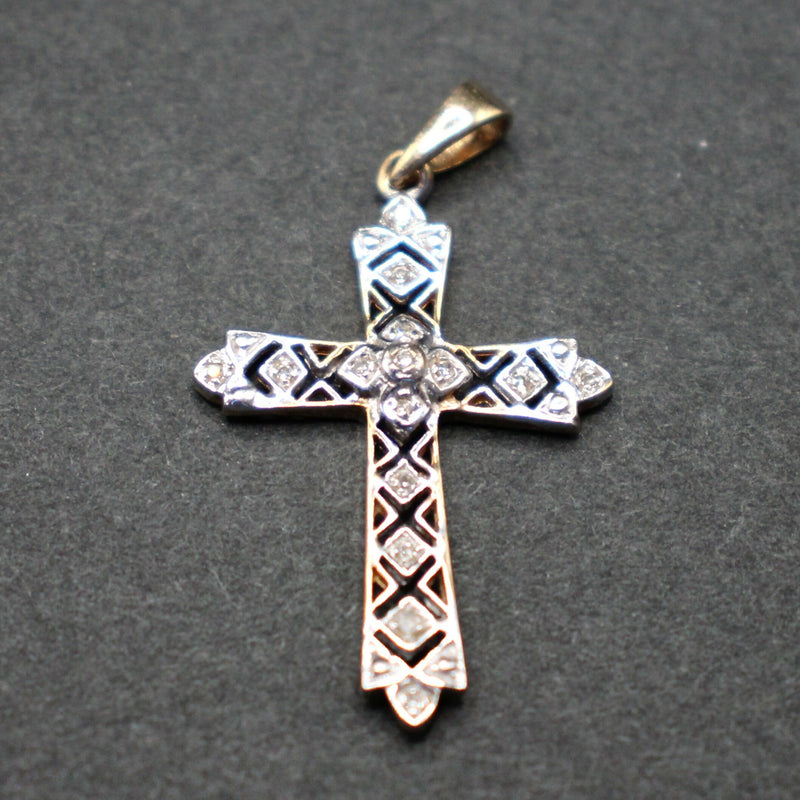 9ct-gold-pierced-design-diamond-cross-pendant-25a015a