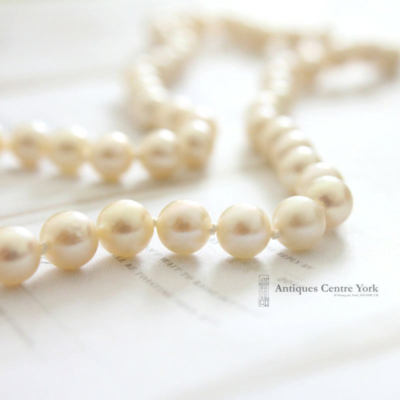 22" 7mm Cultured Pearl Necklace on Silver & Pearl Clasp