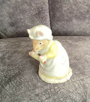 Royal Doulton Brambly Hedge Figurine Royal Doulton Doulton Mrs Crustybread figure DBH15