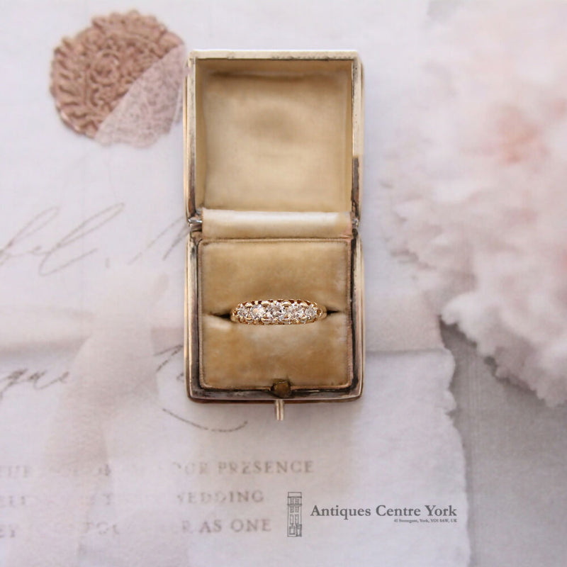 Late Victorian 18ct Old Cut Diamond 5 Stone Ring