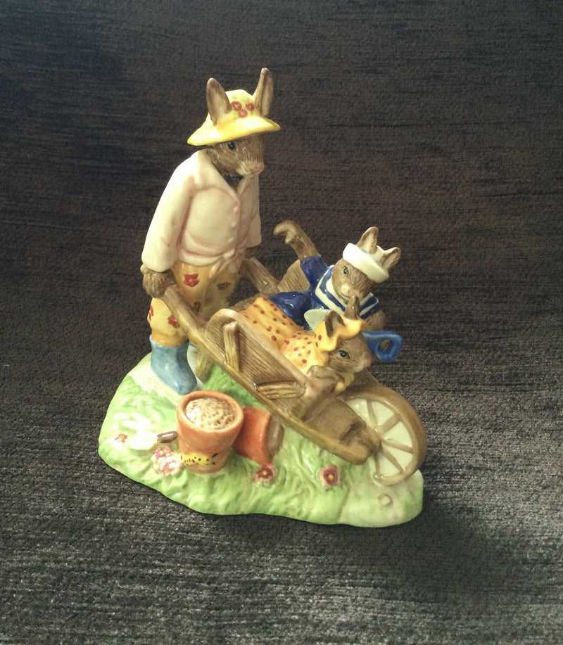 Royal Doulton Bunnykins Figurine - Home Grown Bunnykins DB429 Doulton Gardening Bunnykins