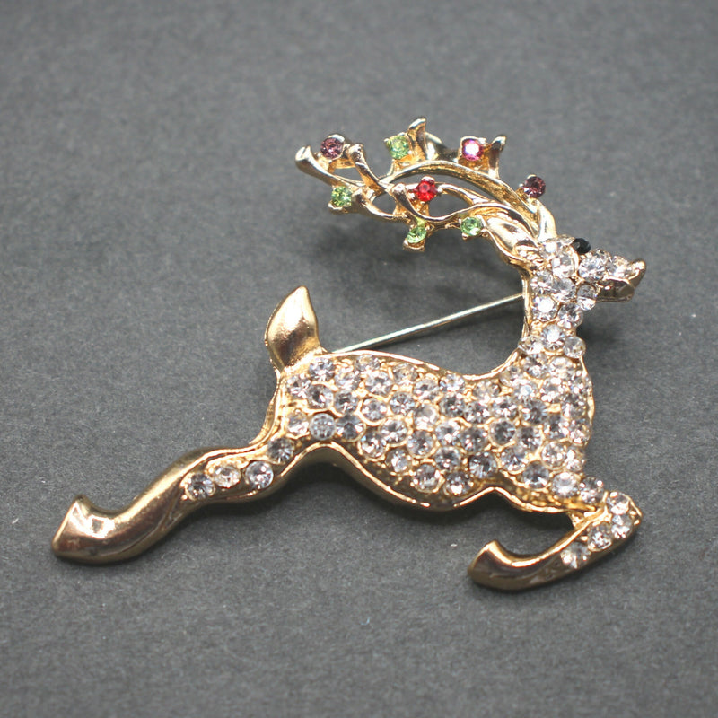 Reindeer-brooch-25b022a