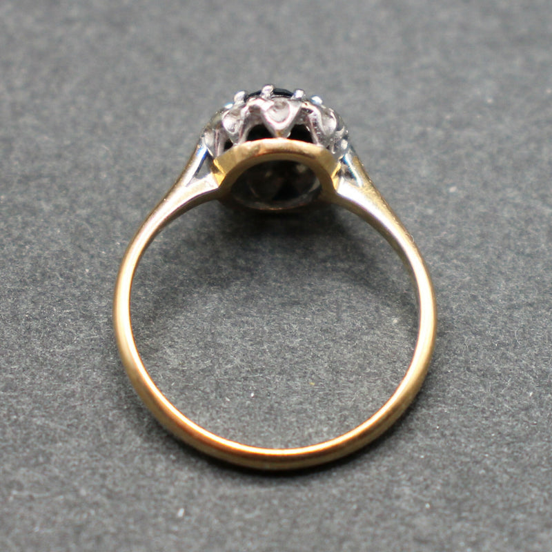 18ct-gold-and-platinum-sapphire-and-diamond-cluster-25c003c