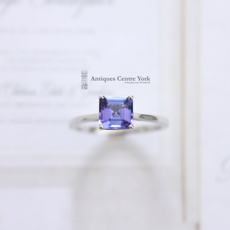 Platinum Tanzanite 2.00cts Solitaire Ring