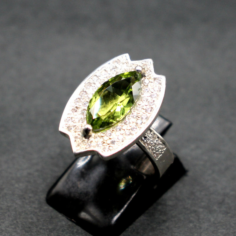 Jake-marquis-cut-peridot-and-cz-set-silver-ring-24j019b