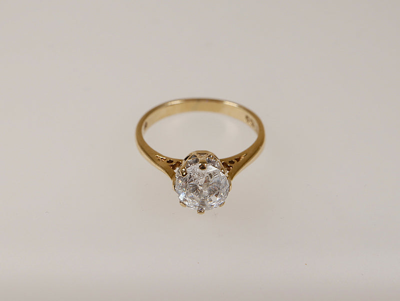 9ct Gold & CZ Solitaire Ring