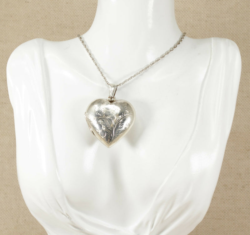 Vintage Silver Large Heart Keepsake Locket and Chain