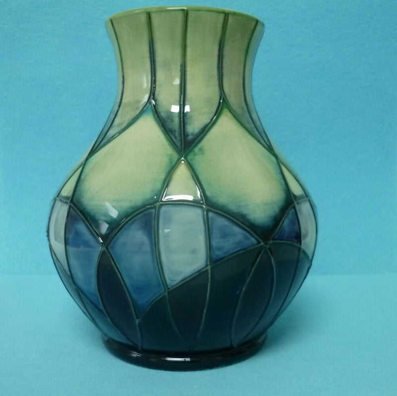 A Large Moorcroft Vase (Height 6.1inch). Indigo Pattern by Emma Bossons.