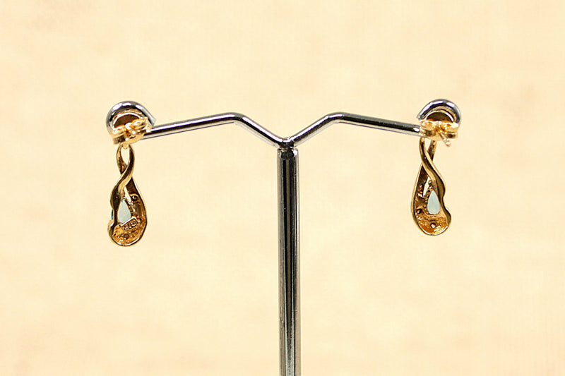 9ct Gold Blue Spinel Earrings