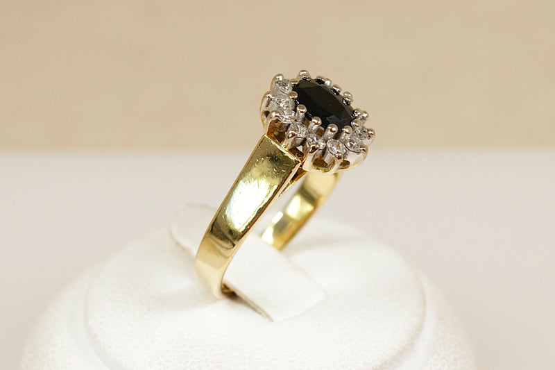 18ct Gold Sapphire & Diamond ‘Diana’ Ring