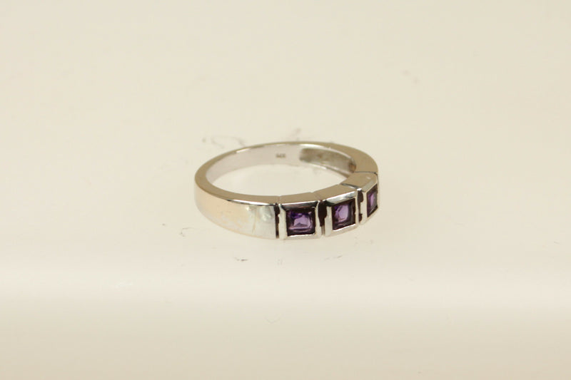 9ct White Gold Amethyst Trilogy Ring