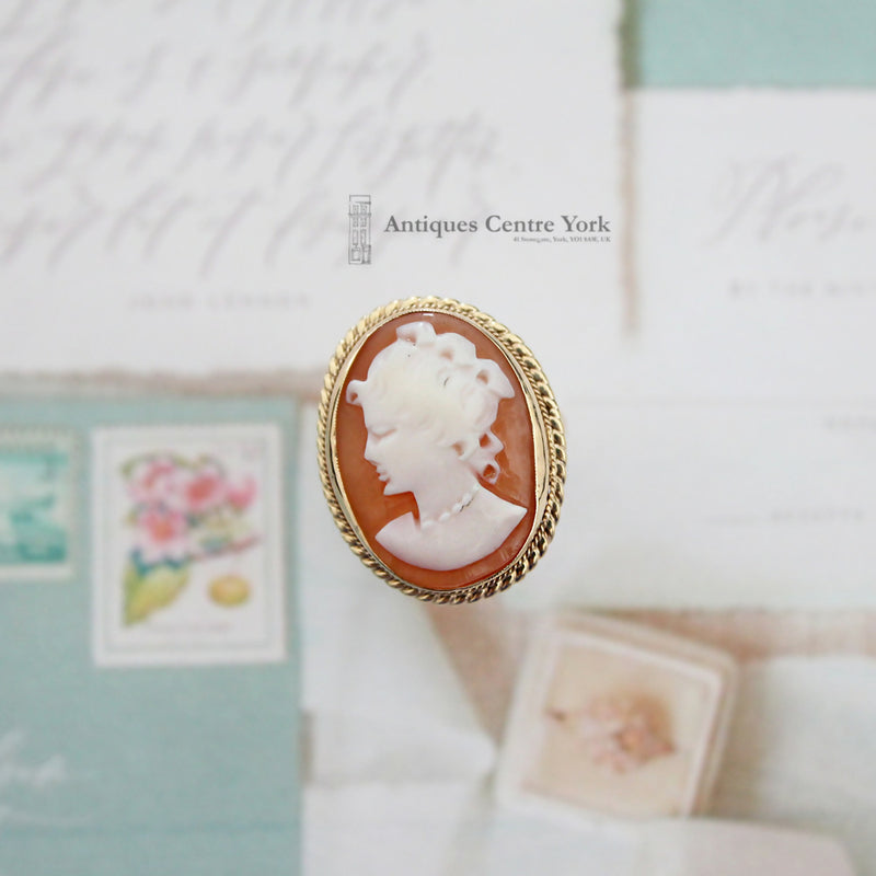 9ct Cameo Ring