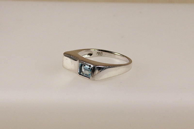 Silver & Topaz Ring