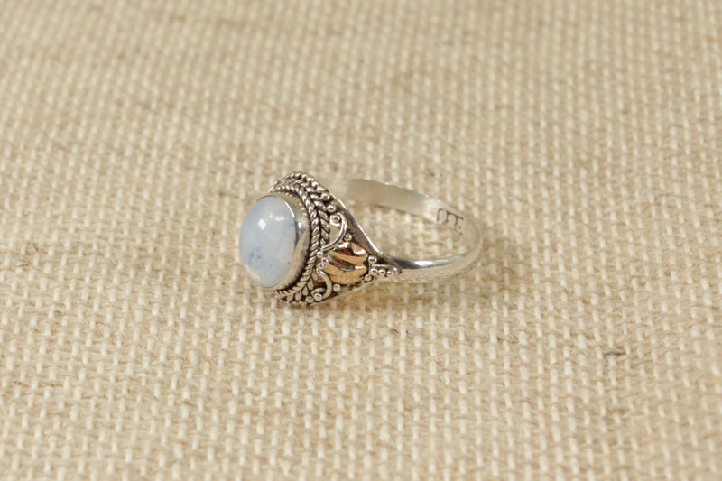 Silver & Moonstone Ring