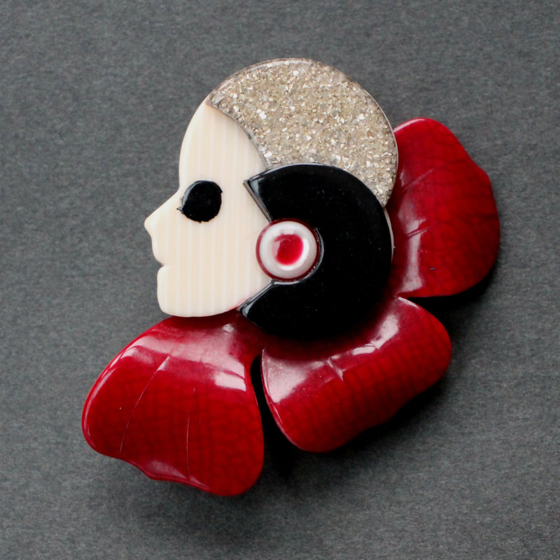LEA STEIN PARIS りんごブローチ ハート ヴィンテージ Lea Stein Paris Corolle red-gold brooch
