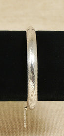 Vintage Silver Hinged Bangle