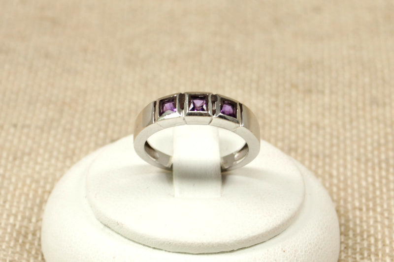 9ct White Gold Amethyst Trilogy Ring