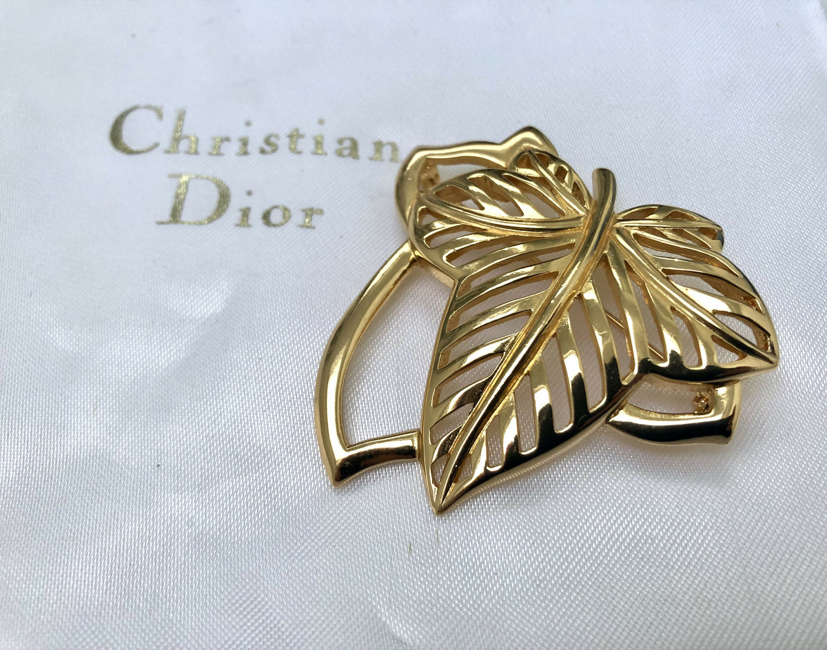 Christian Dior 葉っぱ　リーフ　ブローチ　vintage Vintage Christian Dior Gold Plated Leaf Brooch
