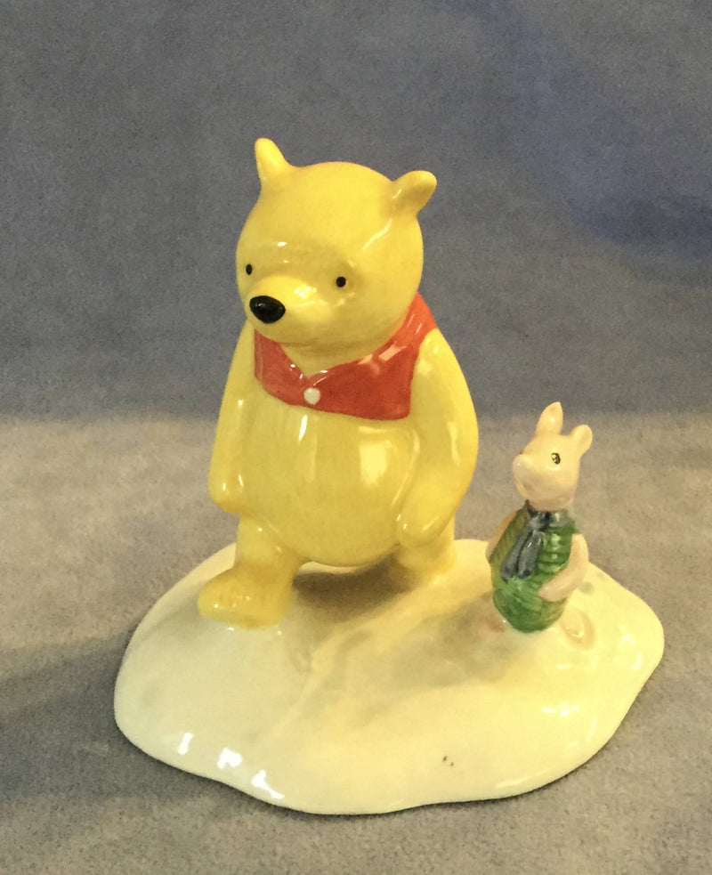 Royal Doulton - Winnie The Pooh And Piglet Royal Doulton The More It Snows Tiddely Pom WP20 Box