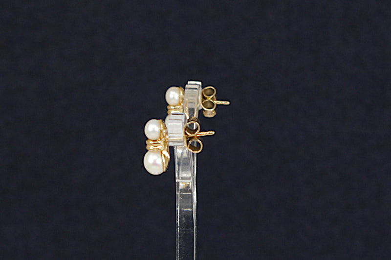 9ct Gold & Pearl Earrings