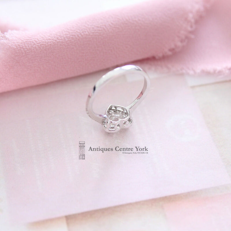 18ct White Gold Heart Cut Diamond 1.00cts Ring
