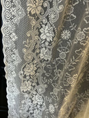 Beautiful Victorianna design cream cotton lace off the roll
