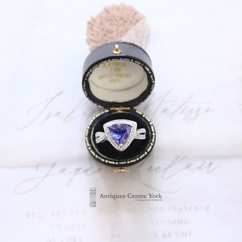 18ct White Gold Tanzanite & Diamond Ring