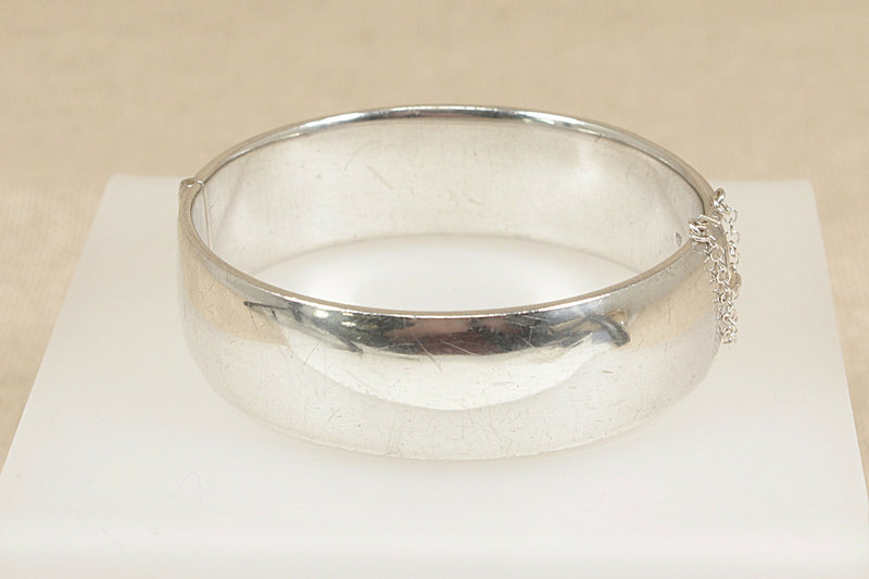 Vintage Silver Hinged Bangle Chester1960