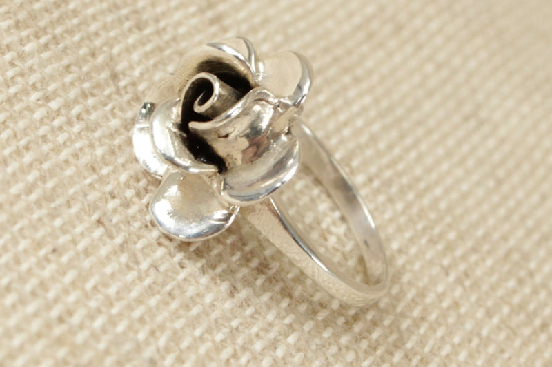 Vintage Silver Rose Ring