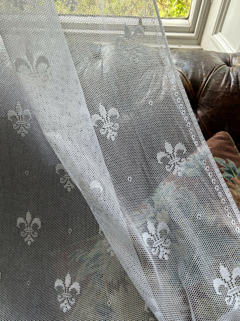 Fleur de Lys - c1910 antique white Cotton Lace Curtain Panelling By The Metre - Width 150 cms