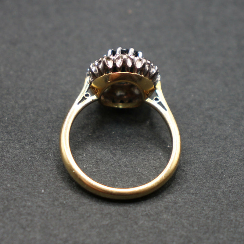 18ct-gold-sapphire-and-diamond-cluster-ring-25c021c