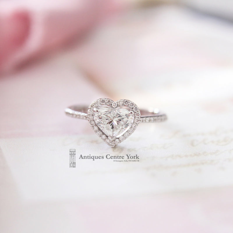 18ct White Gold Heart Cut Diamond 1.00cts Ring