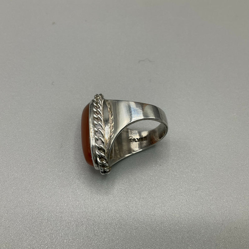 Silver and cornelian ring