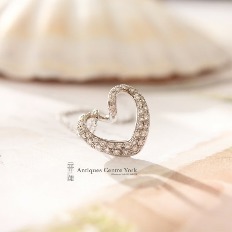 18ct White Gold Diamond Heart